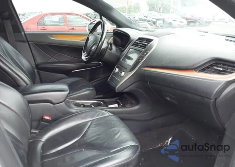 2018 Lincoln Mkc Select z USA, uszkodzony, nr VIN 5LMCJ2D93JUL04246